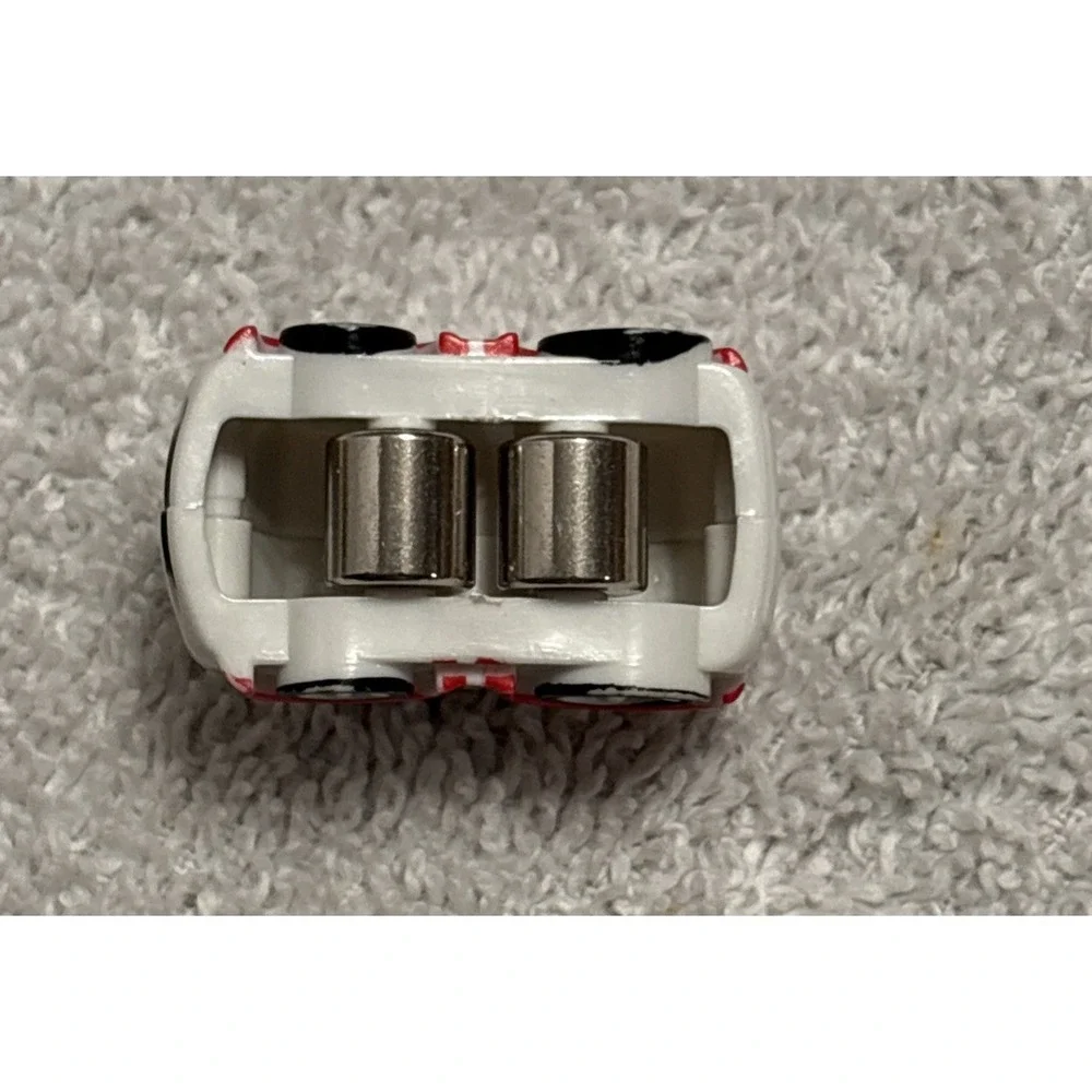 Yezi toy shown